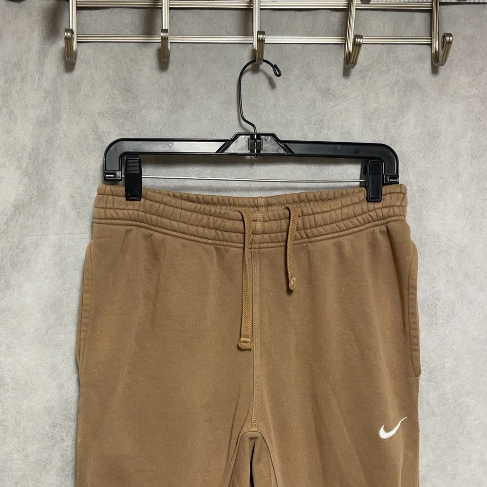 Nike Pants Men's M Beige Club Fleece Joggers Sweat Athletic Gym Sportswear